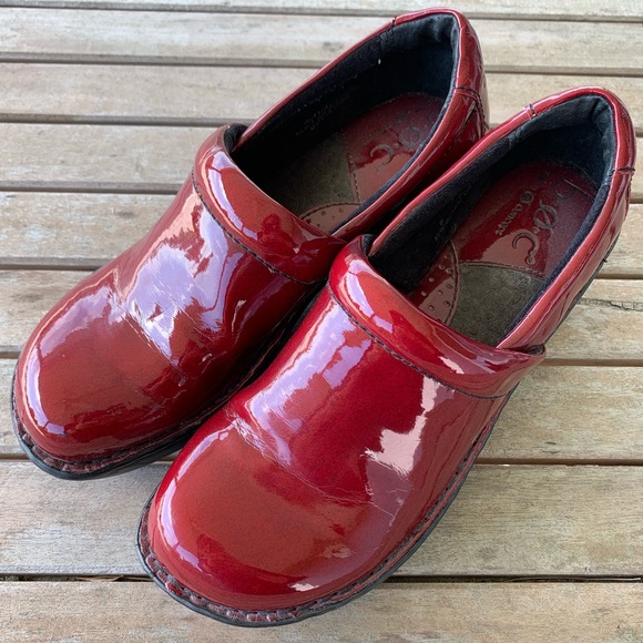 boc Shoes Boc Born Patent Leather Red Clogs Size 6